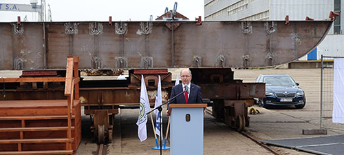 Kölsträckning generaldirektör Dag Hartelius talar